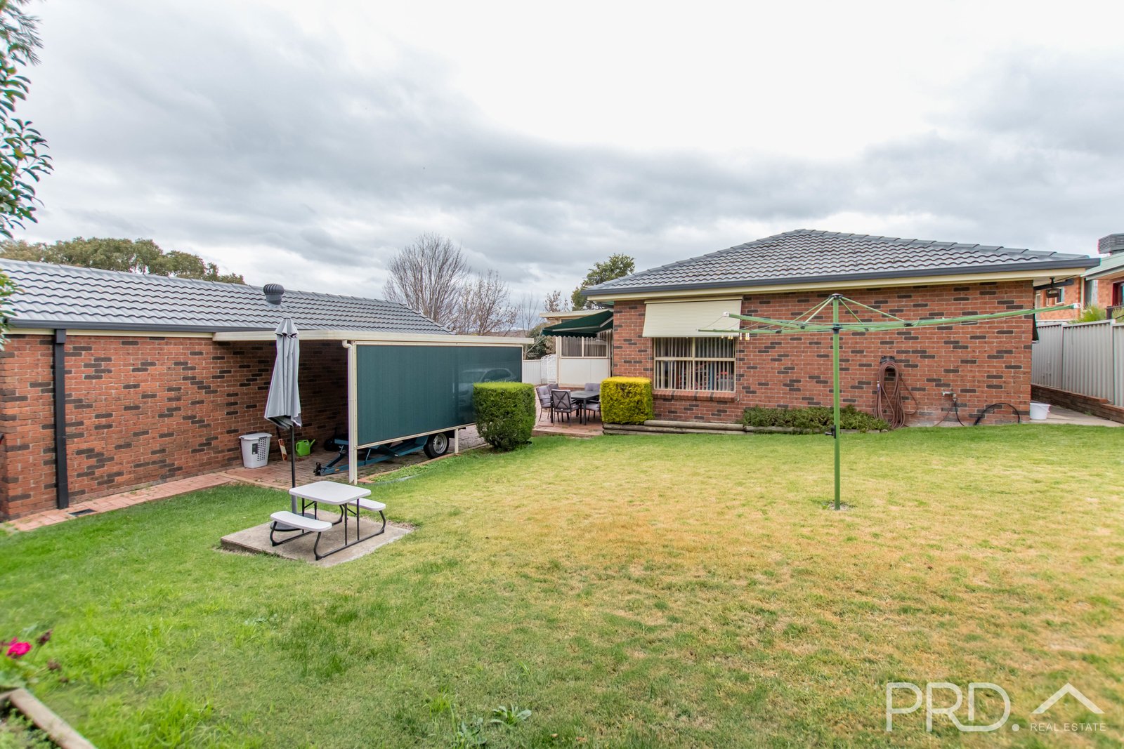 7 Hume Place TUMUT 14