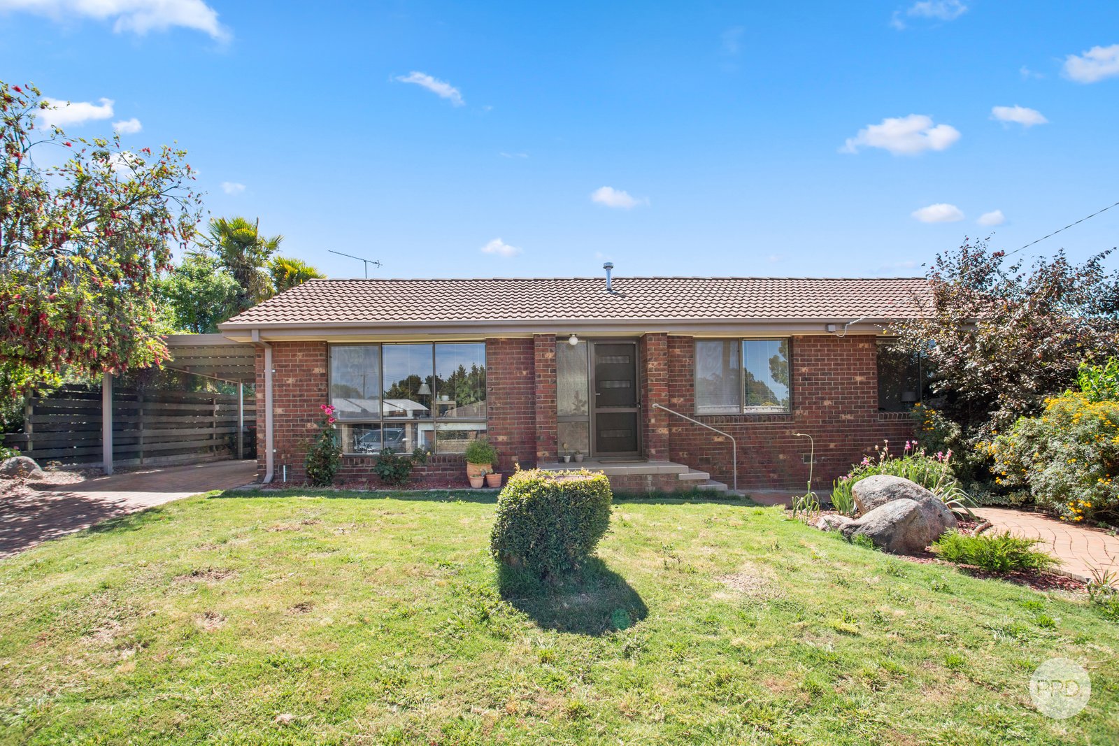 7 Hurling Court GOLDEN SQUARE 2