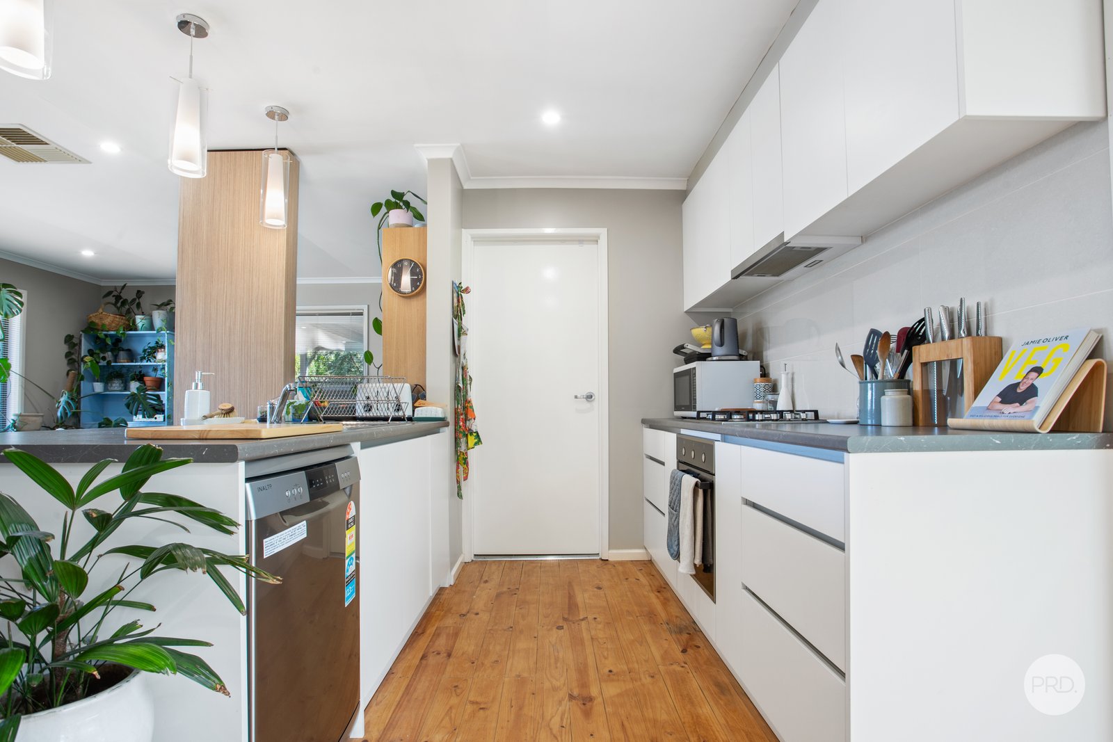 7 Hurling Court GOLDEN SQUARE 3