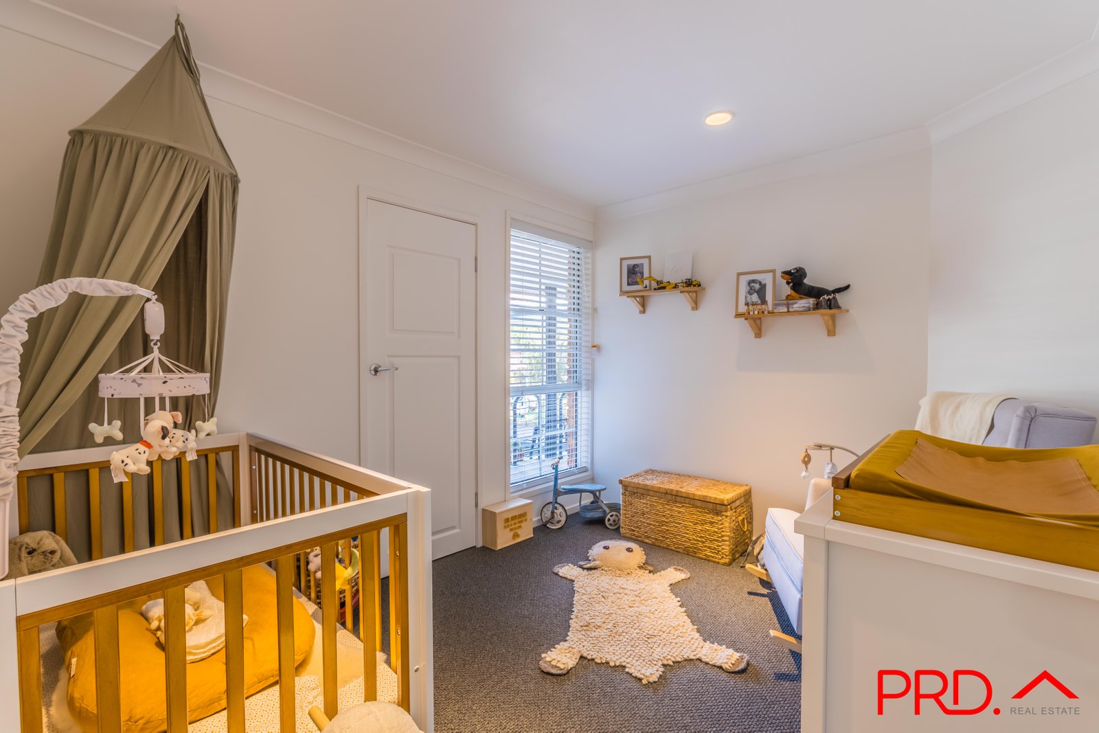 7 Jacaranda Place TAMWORTH 9