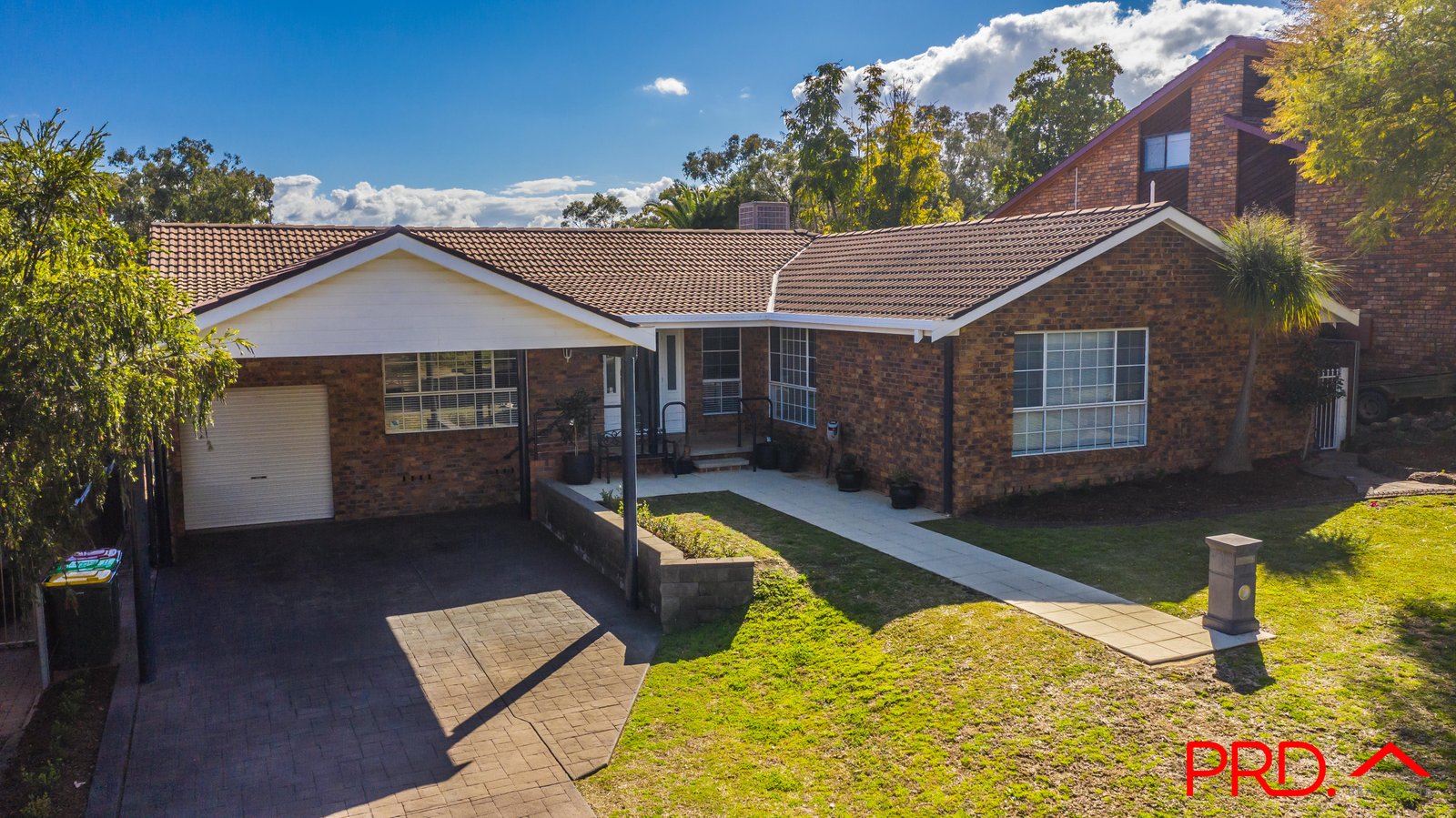 7 Jacaranda Place TAMWORTH 21