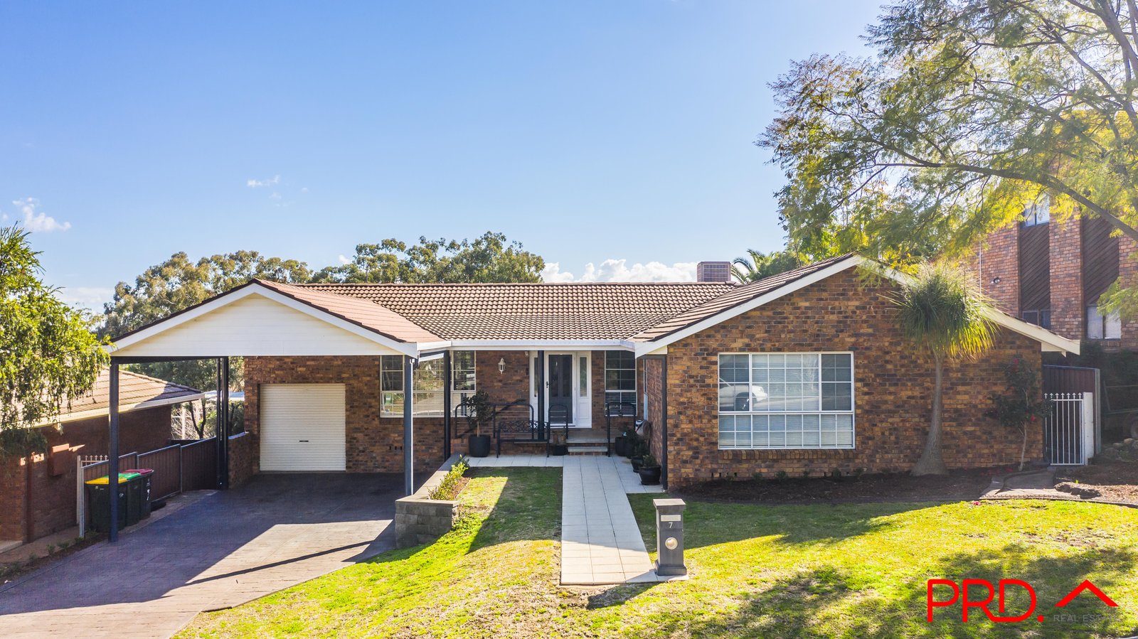 7 Jacaranda Place TAMWORTH 25