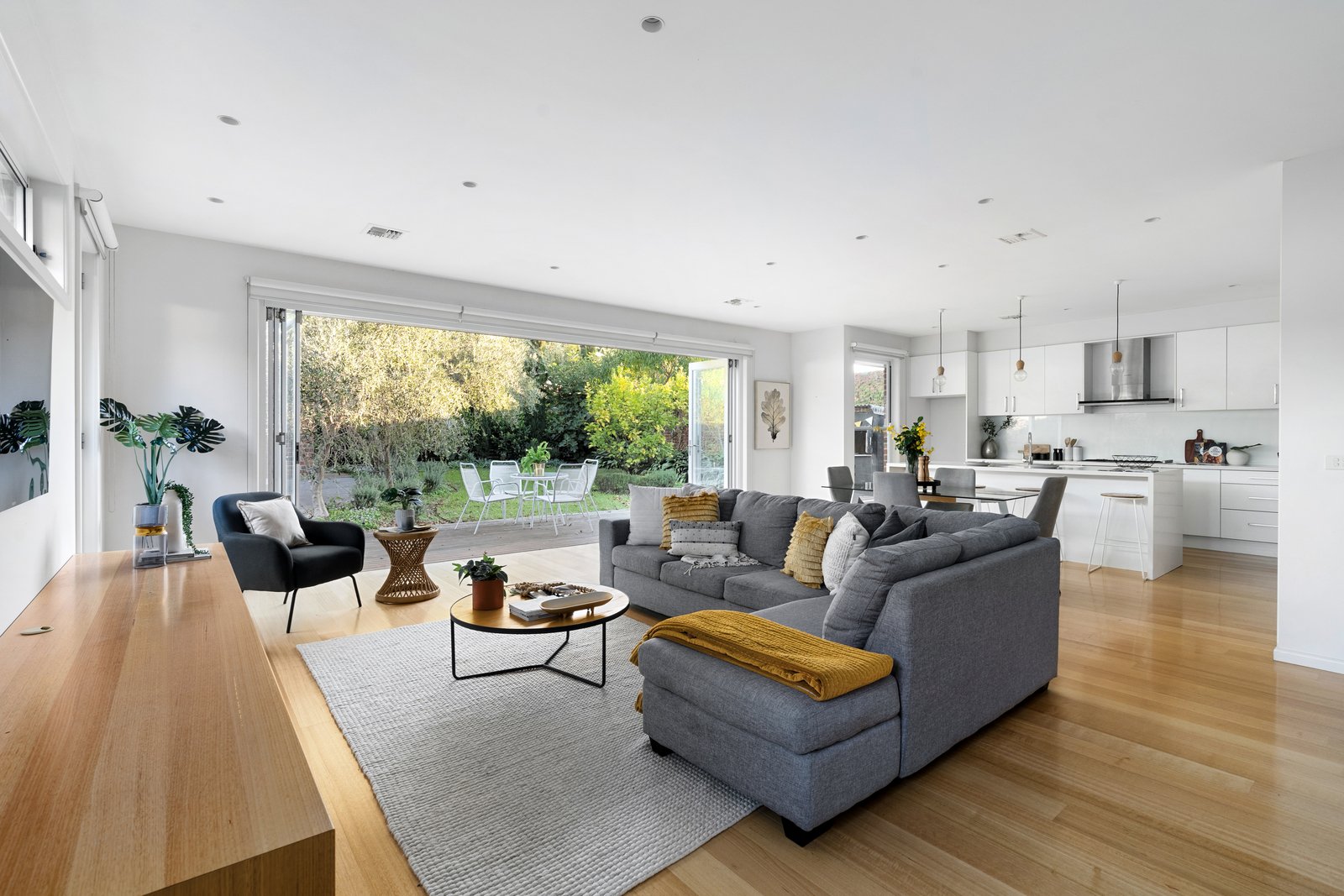 Real Estate and Property in 7 Jacka Street, Preston, VIC