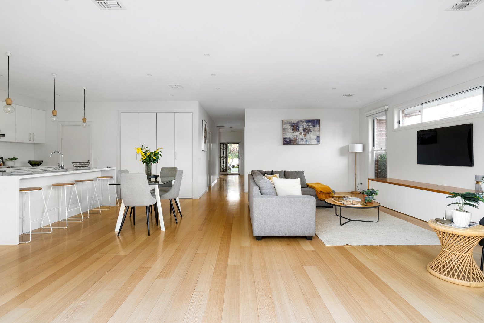 Real Estate and Property in 7 Jacka Street, Preston, VIC