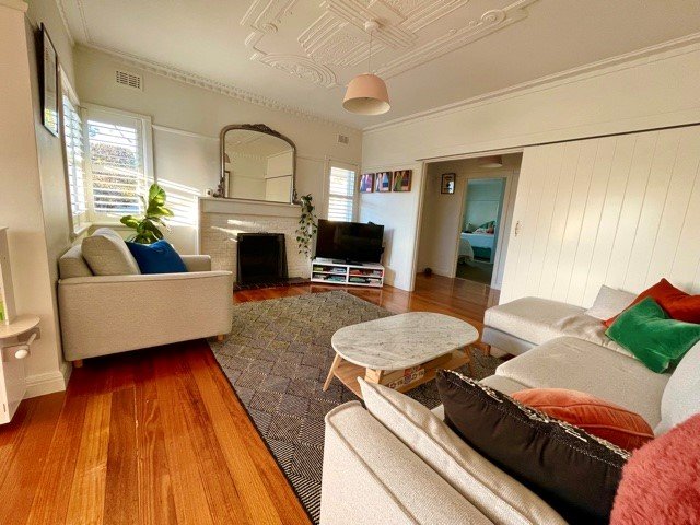 Gallery: 7 James Avenue