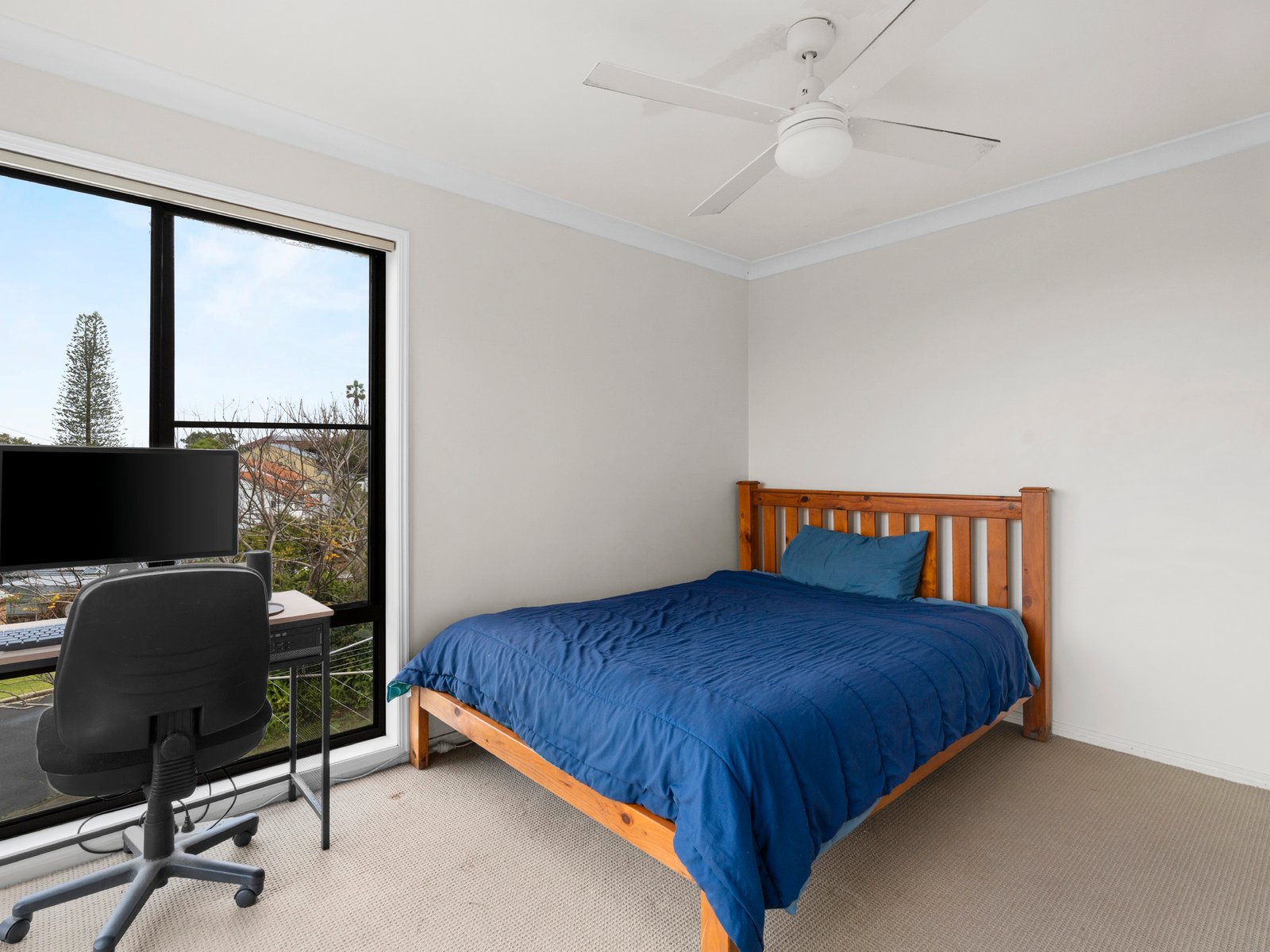 7 James Cook Drive BANORA POINT 25