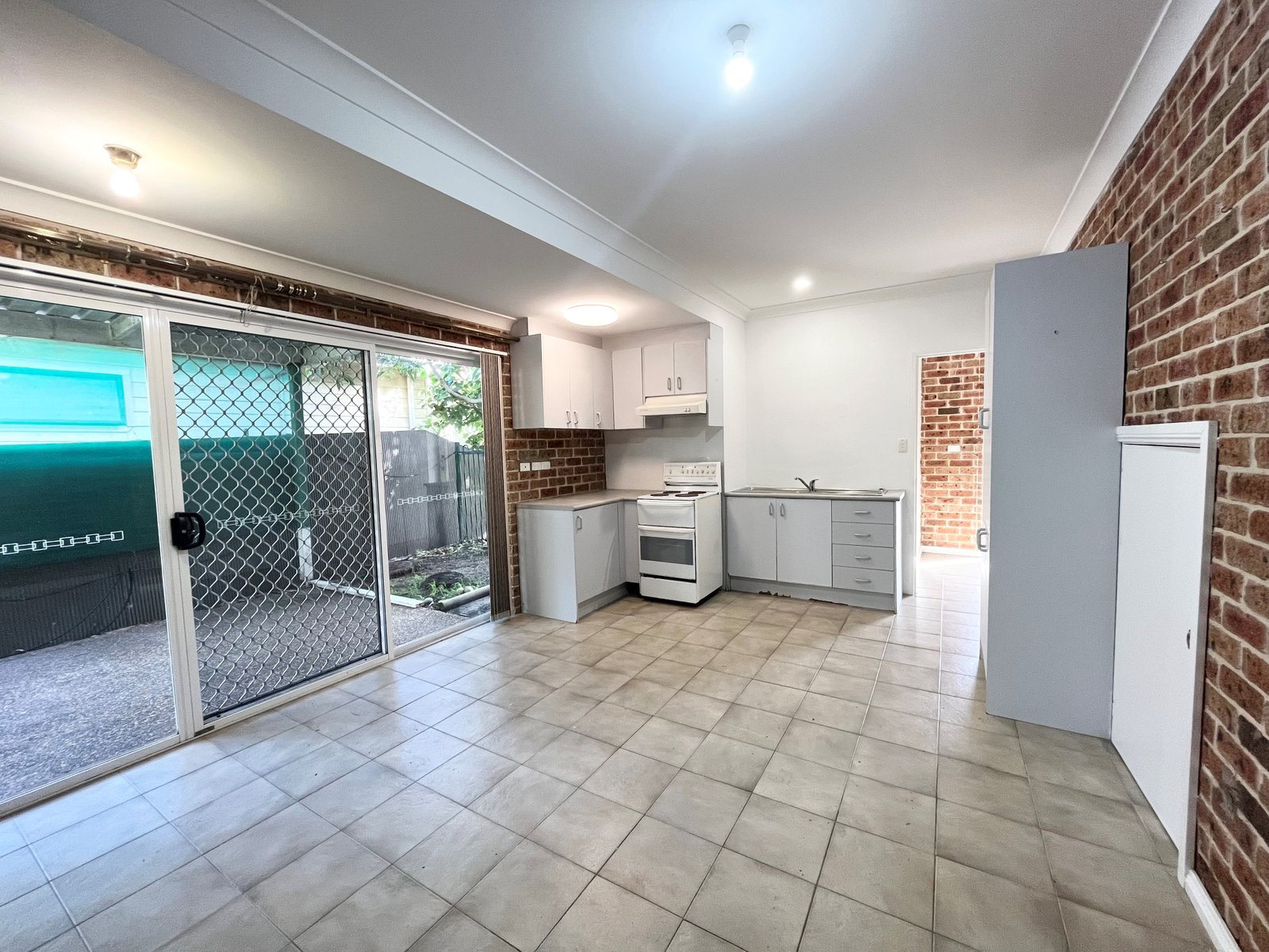 7 James Paterson Street ANNA BAY 10