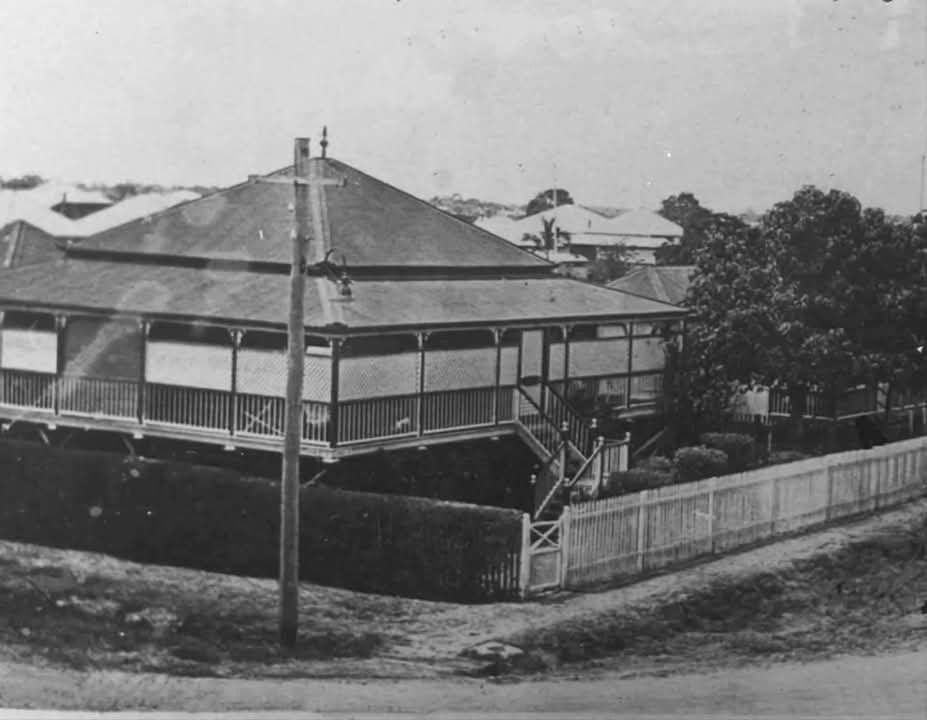 7 James Street MACKAY 2