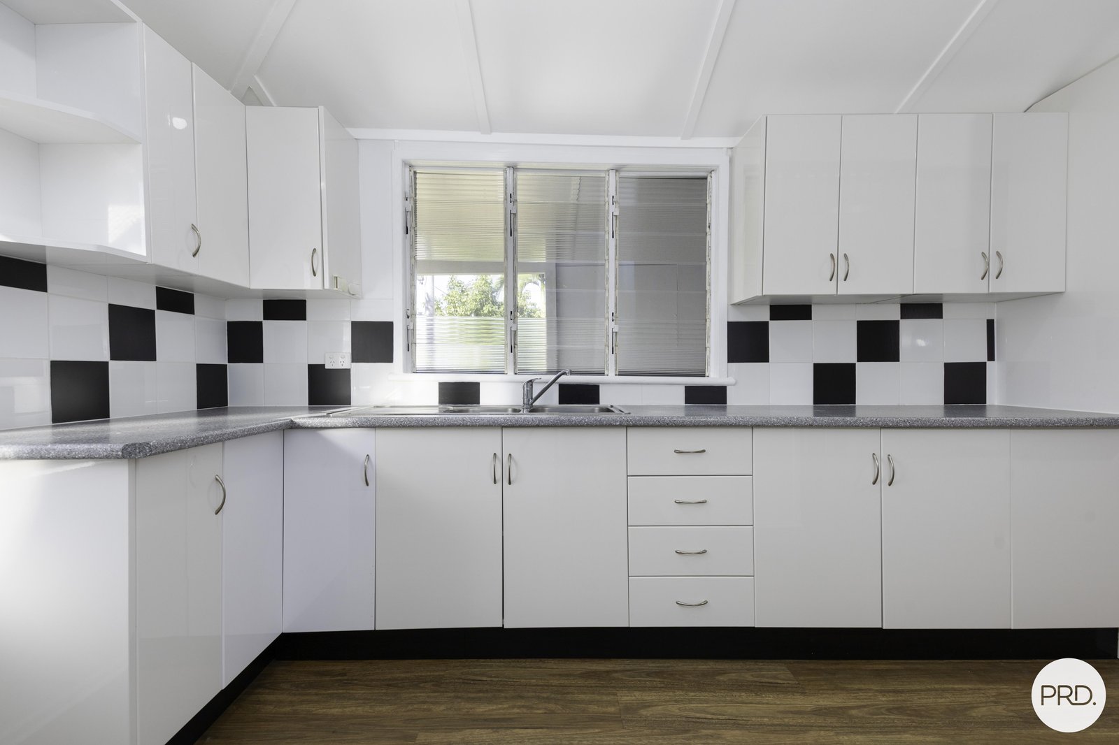 7 James Street MACKAY 5