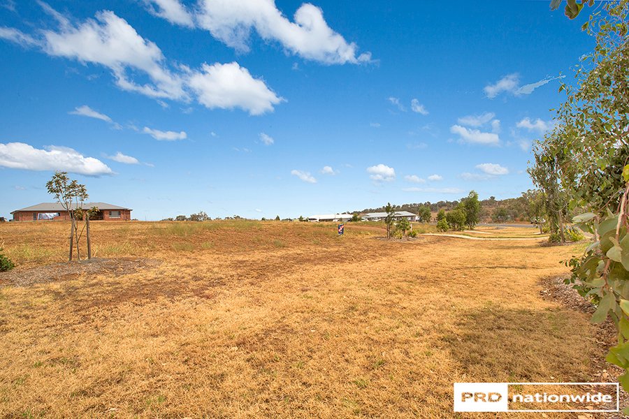 7 Jarman Road TAMWORTH 13