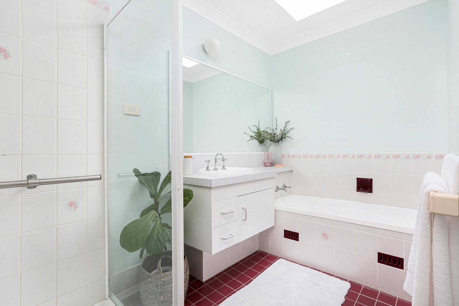 7 Jenail Place HORSLEY 7