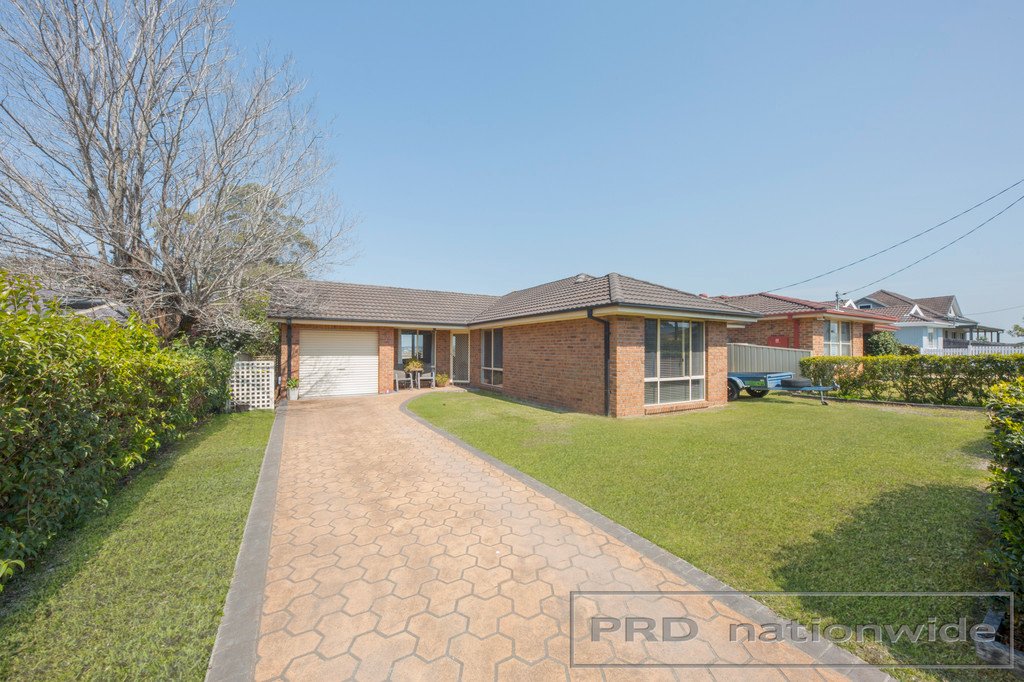7 John Street MORPETH 3
