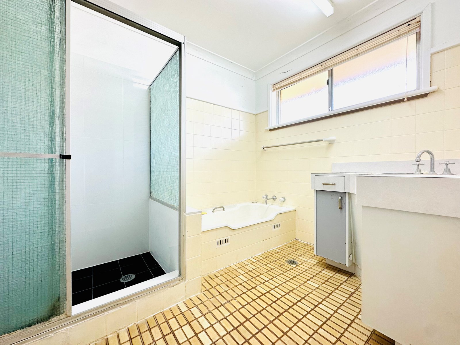 7 John Street TAMWORTH 8