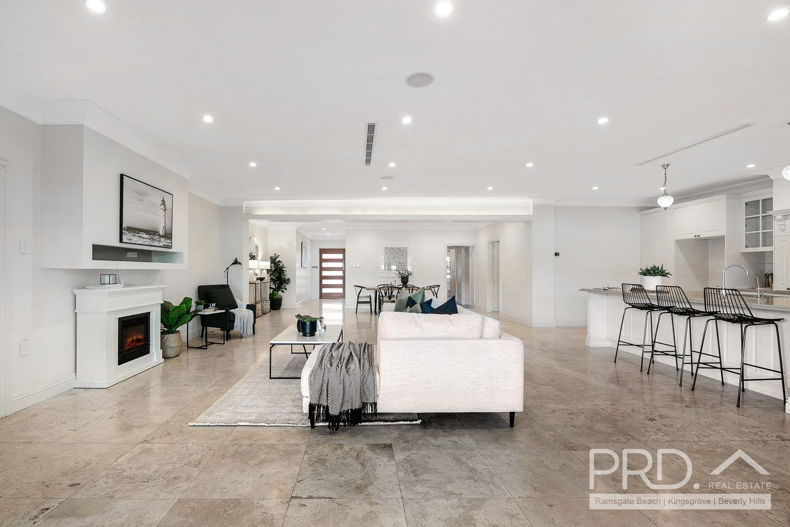 7 Jones Avenue KINGSGROVE 1