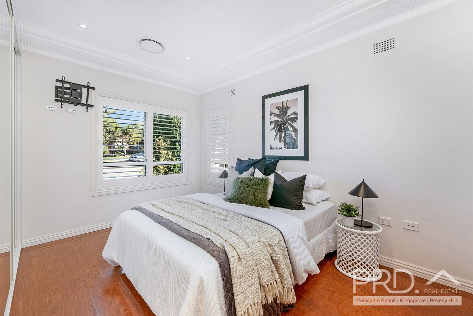 7 Jones Avenue KINGSGROVE 6