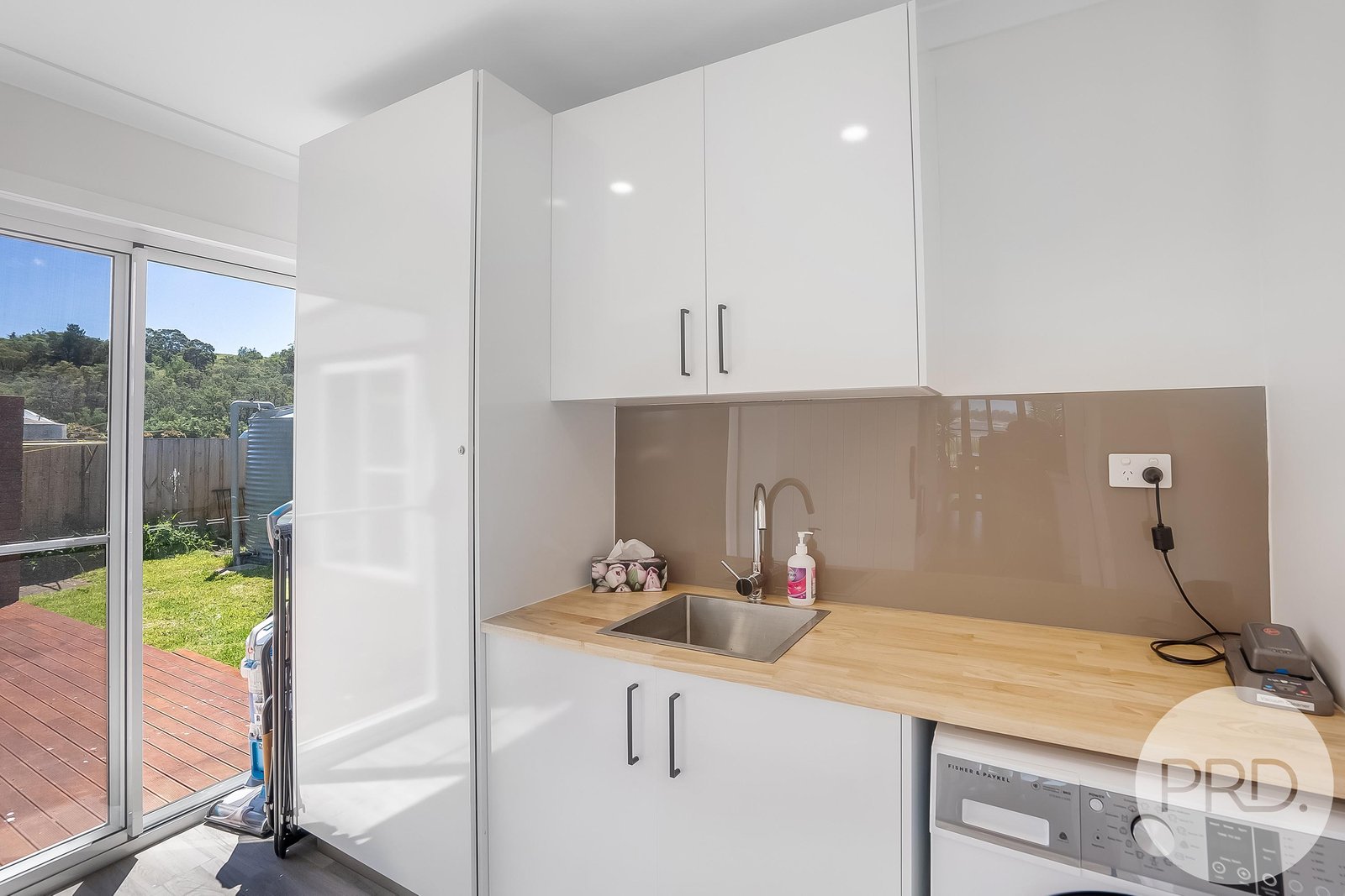 7 Jones Parade LEWISHAM 20