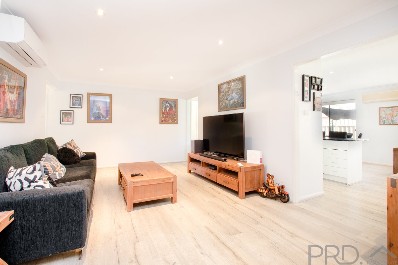 7 Joseph Close RUTHERFORD 5