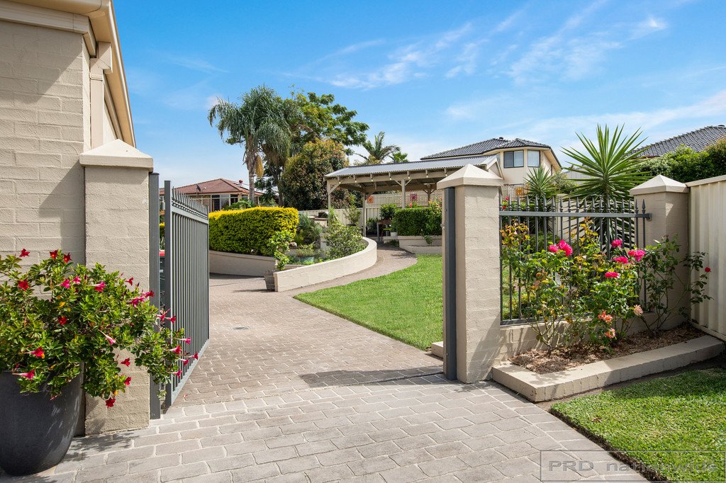 7 Julianne Close BOLWARRA HEIGHTS 2