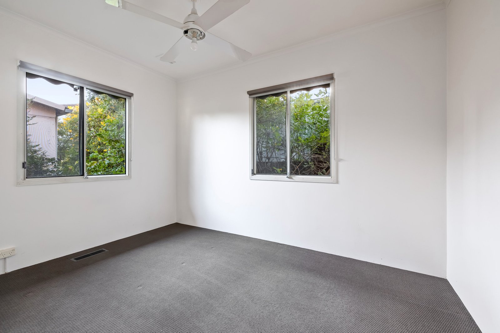 Real Estate and Property in 7 Kallista Court, Preston, VIC