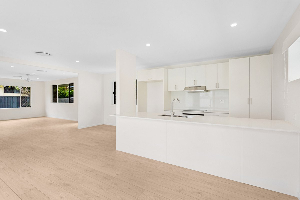 7 Karbunya Street Mermaid Waters 2