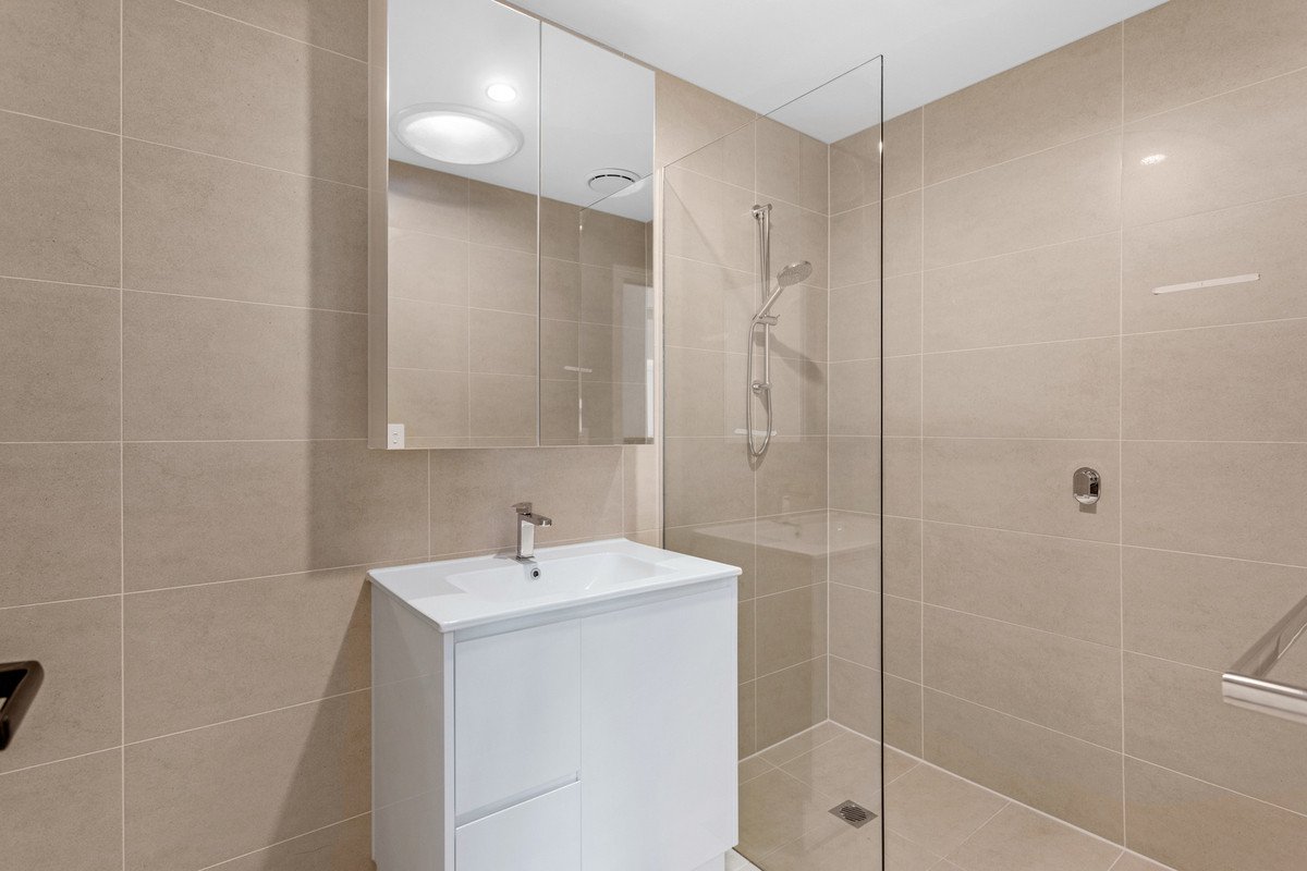 7 Karbunya Street Mermaid Waters 12