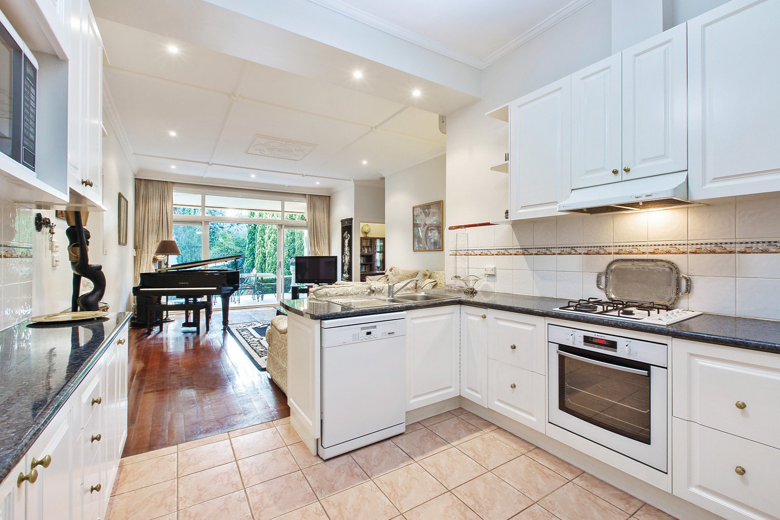 7 Karma Avenue, Malvern East, VIC