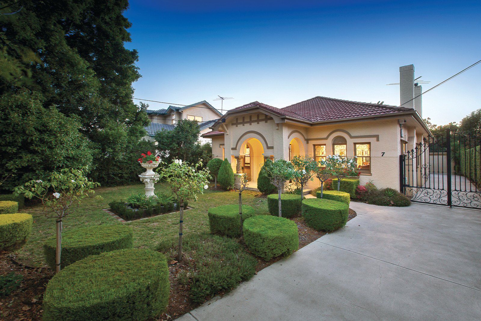 7 Karma Avenue, Malvern East, VIC