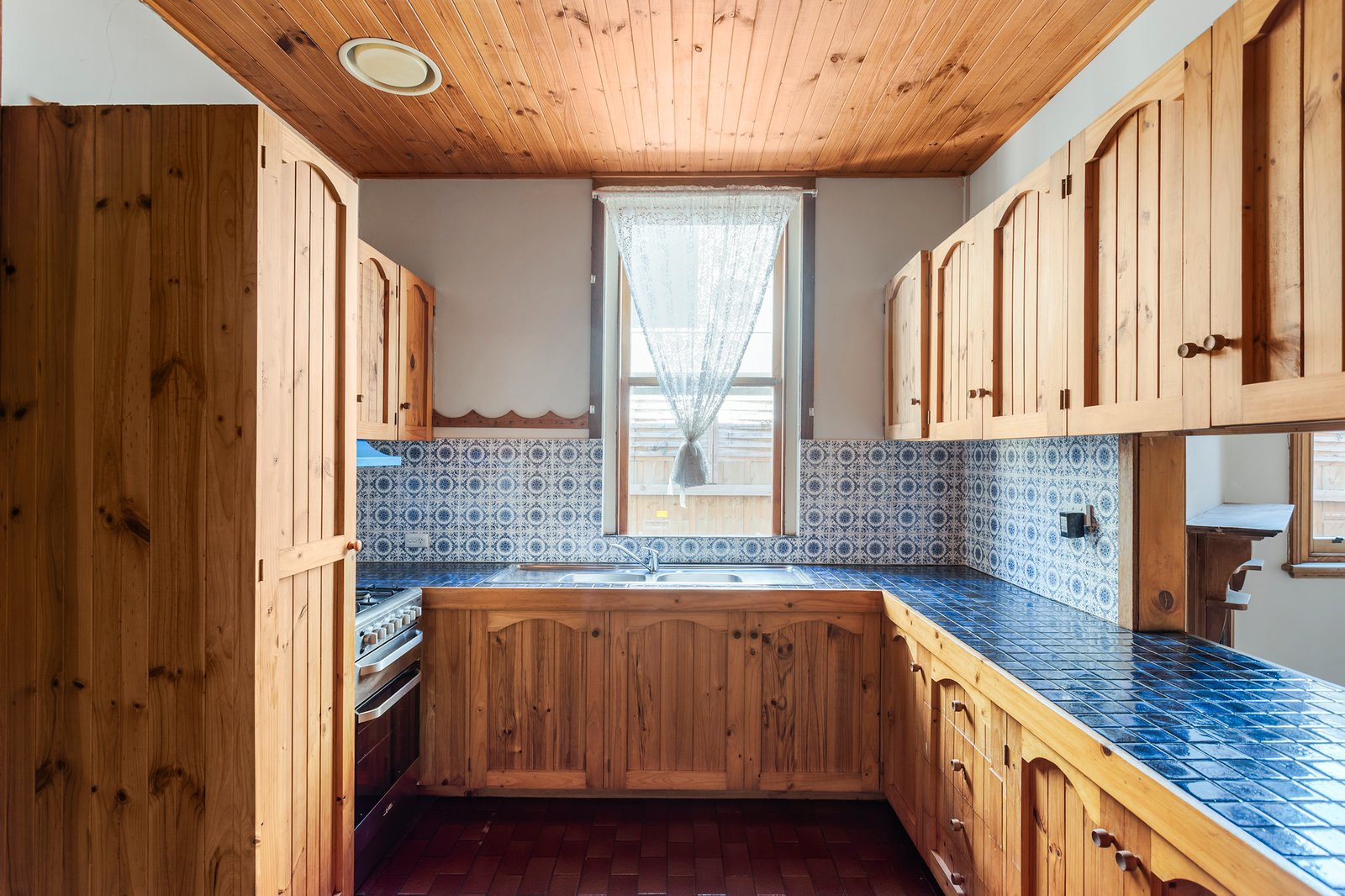 Real Estate and Property in 7 Kelburn Street, Caulfield North, VIC