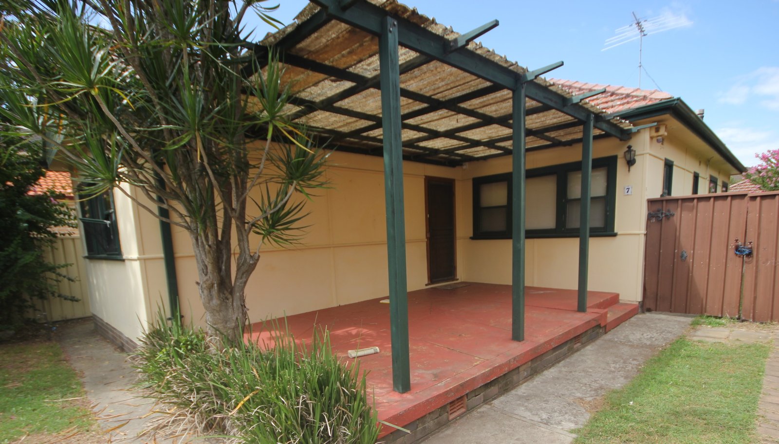 7 Kendall Street SANS SOUCI 1