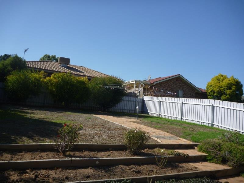 7 Kenneally Avenue KOORINGAL 6