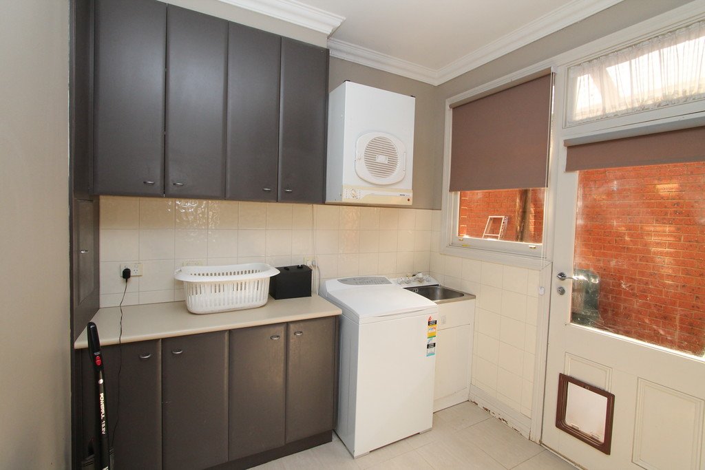 7 Kenvarra Court BLACK HILL 17