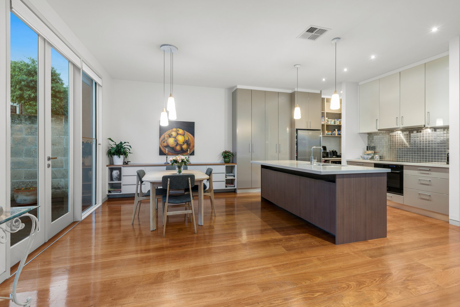 Gallery: 7 Kerr Street