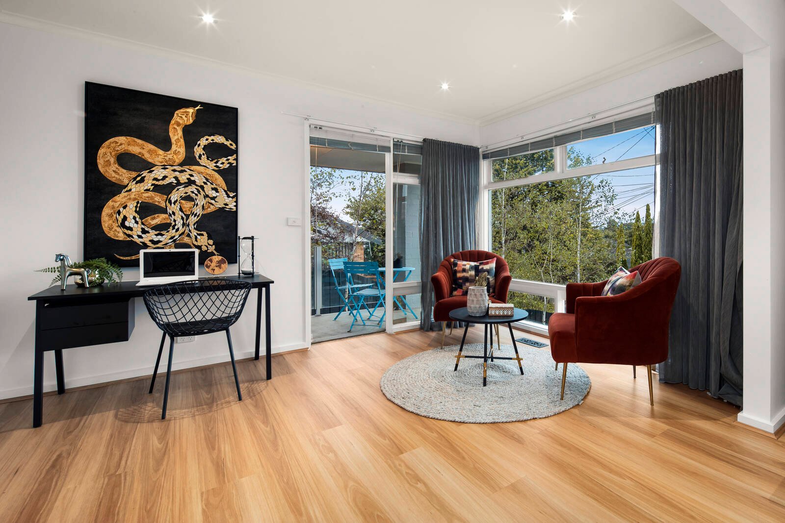 Real Estate and Property in 7 Kerry Close, Doncaster East, VIC