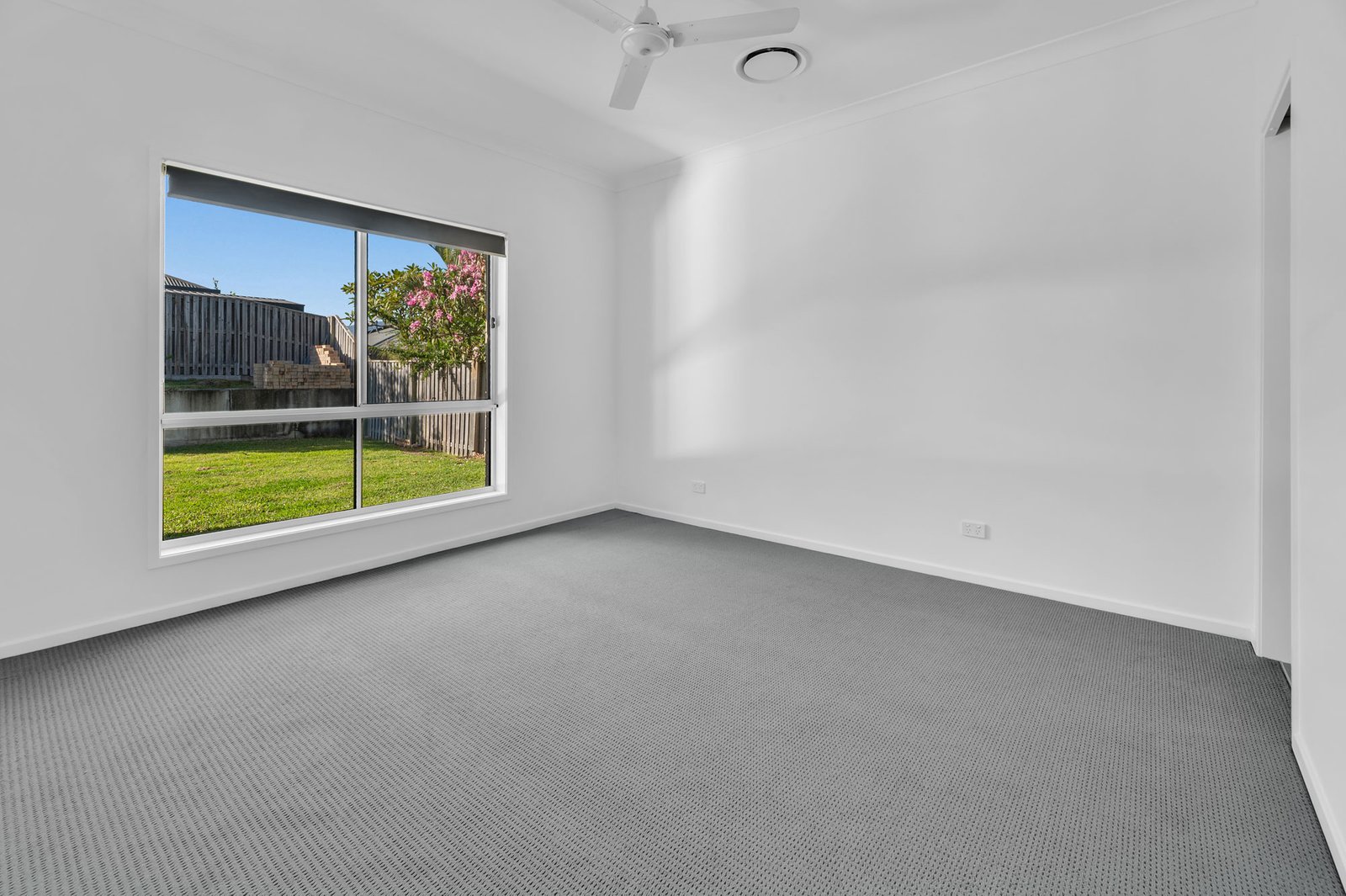 7 Kimberley Creek Road UPPER COOMERA 12