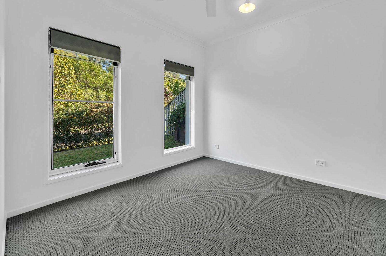 7 Kimberley Creek Road UPPER COOMERA 14