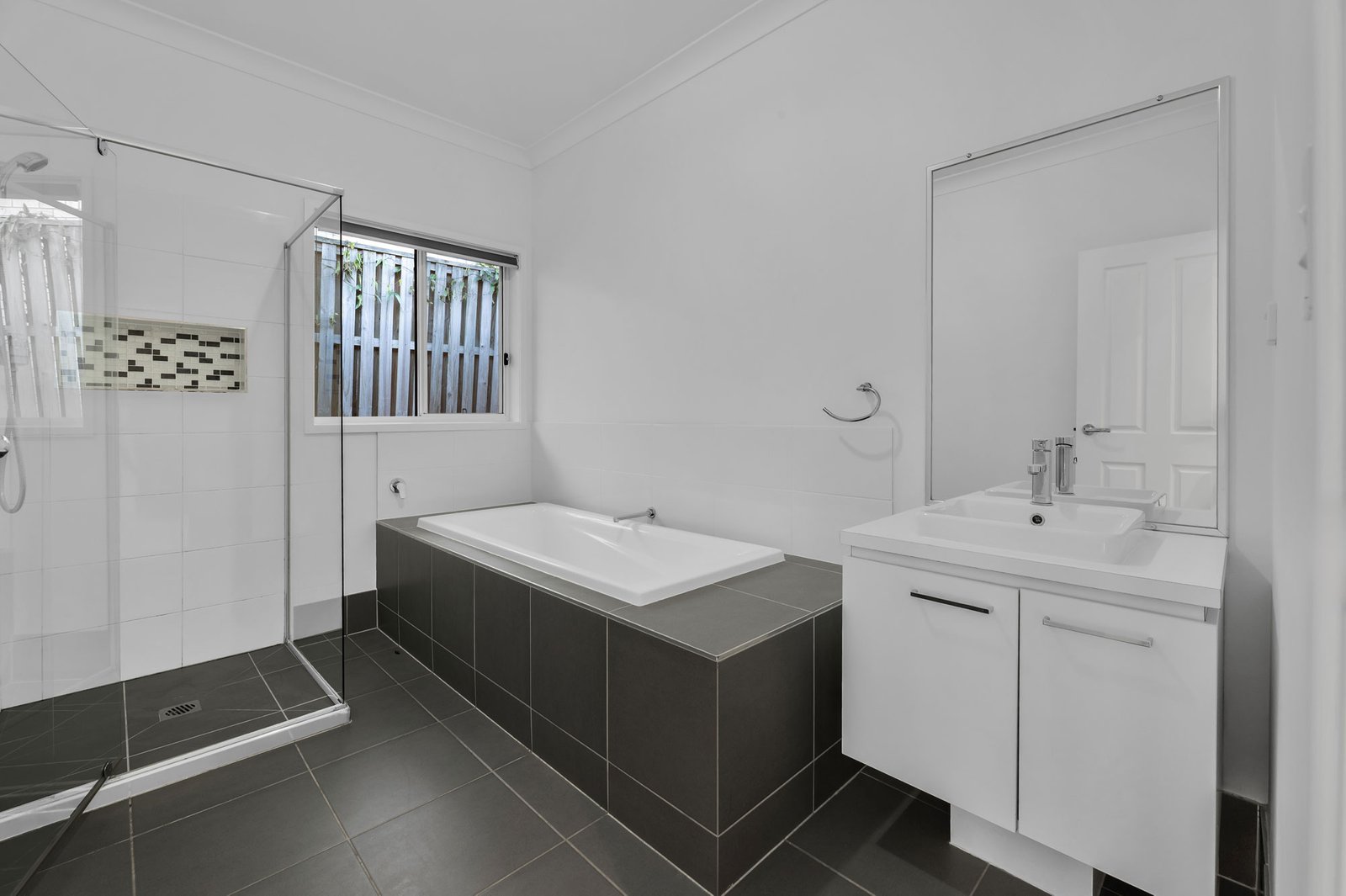7 Kimberley Creek Road UPPER COOMERA 18