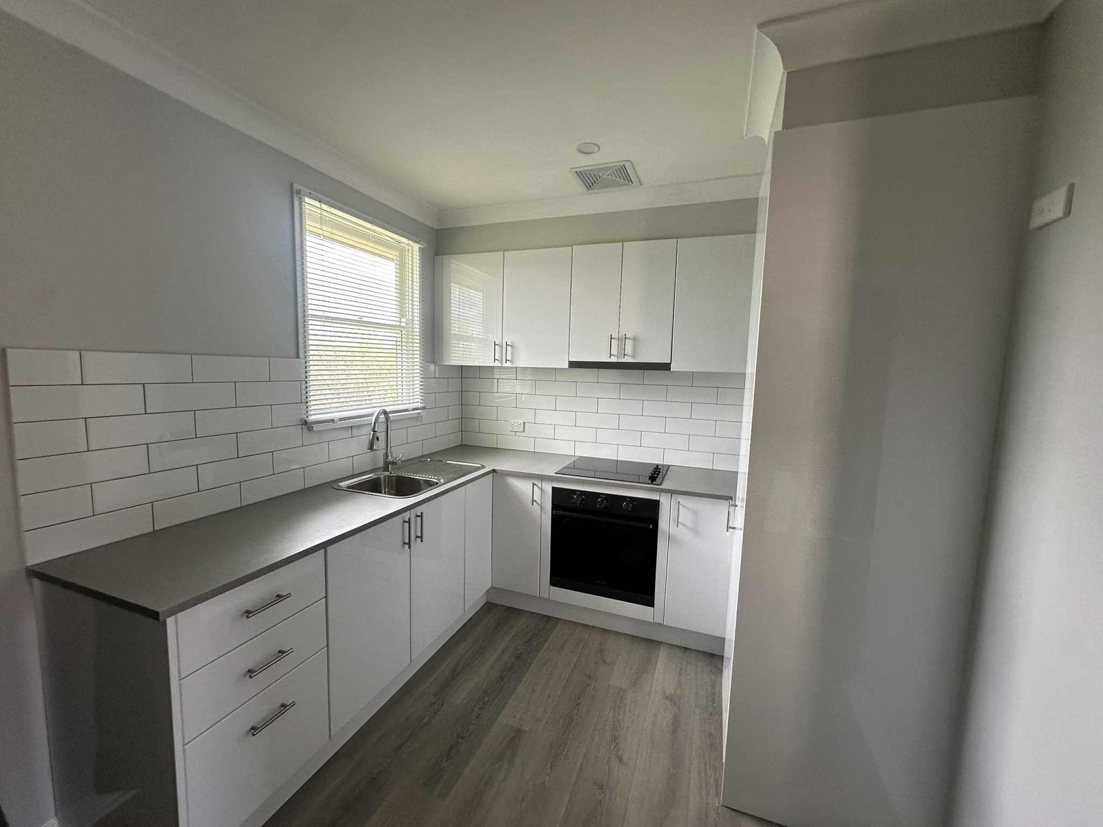 7 King Street TUMBARUMBA 4