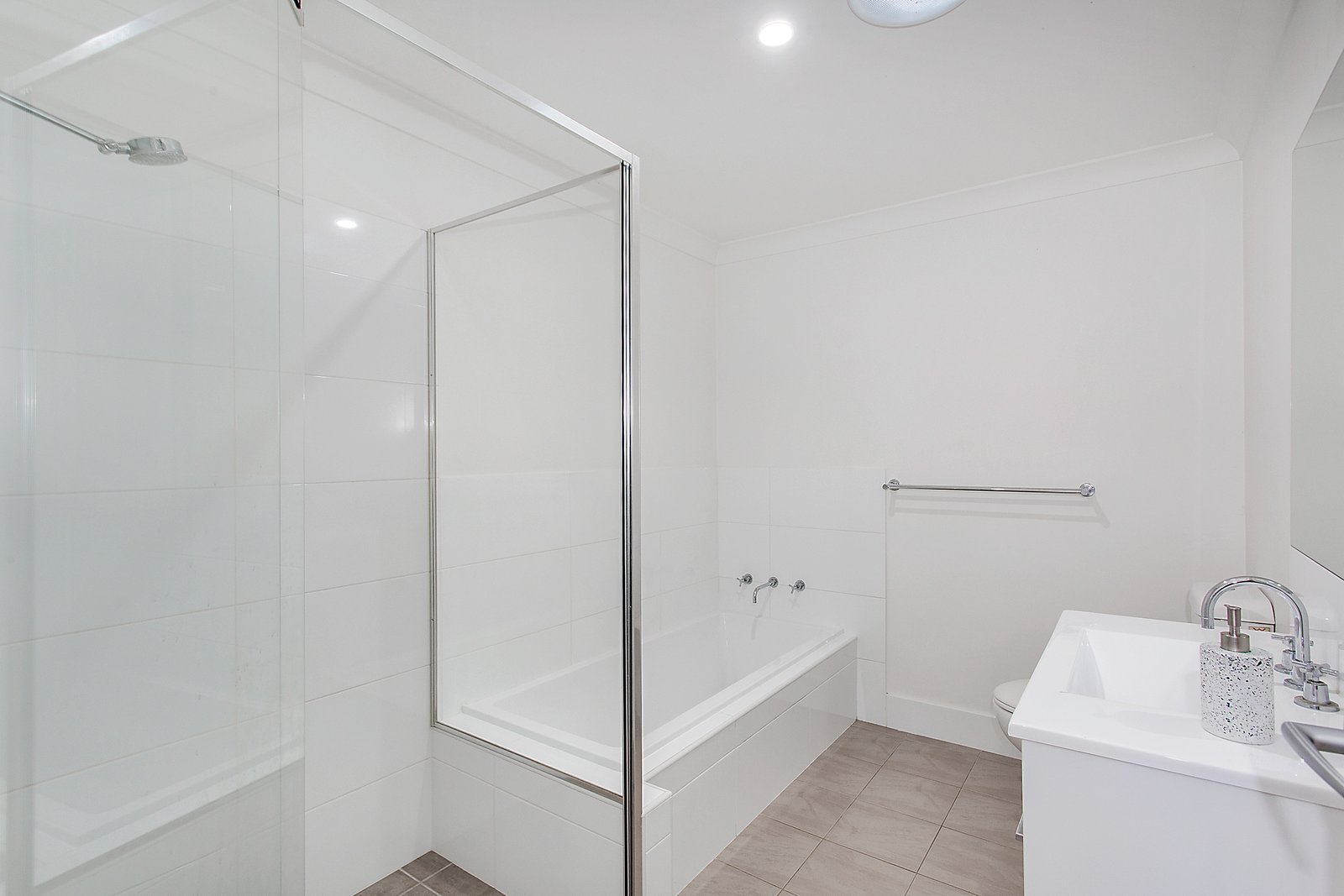 7 Kooroora Ridge KENDALL 10