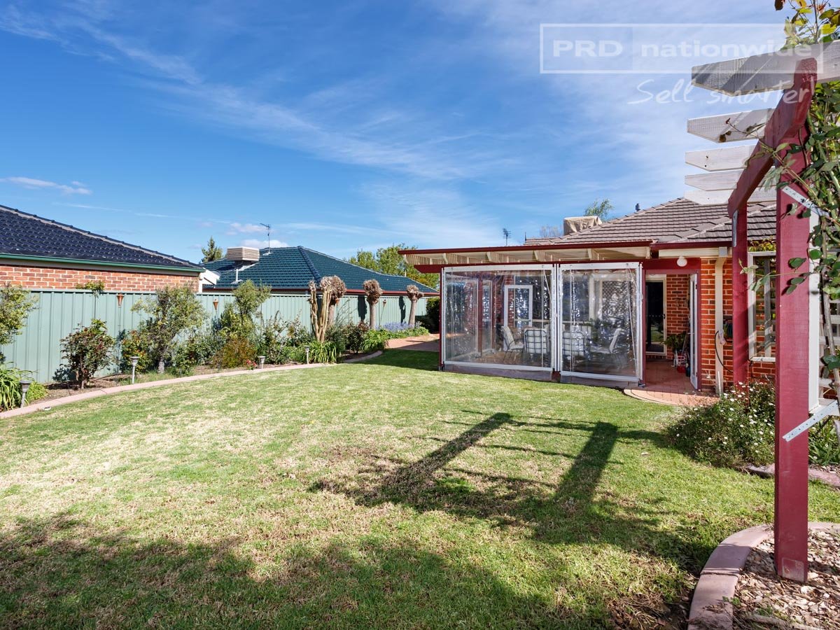 7 Lachlan Place TATTON 11