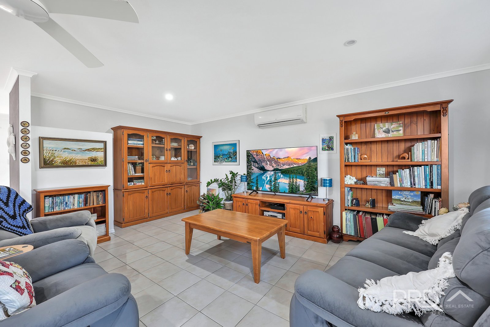 7 Lakeside Court TORQUAY 9