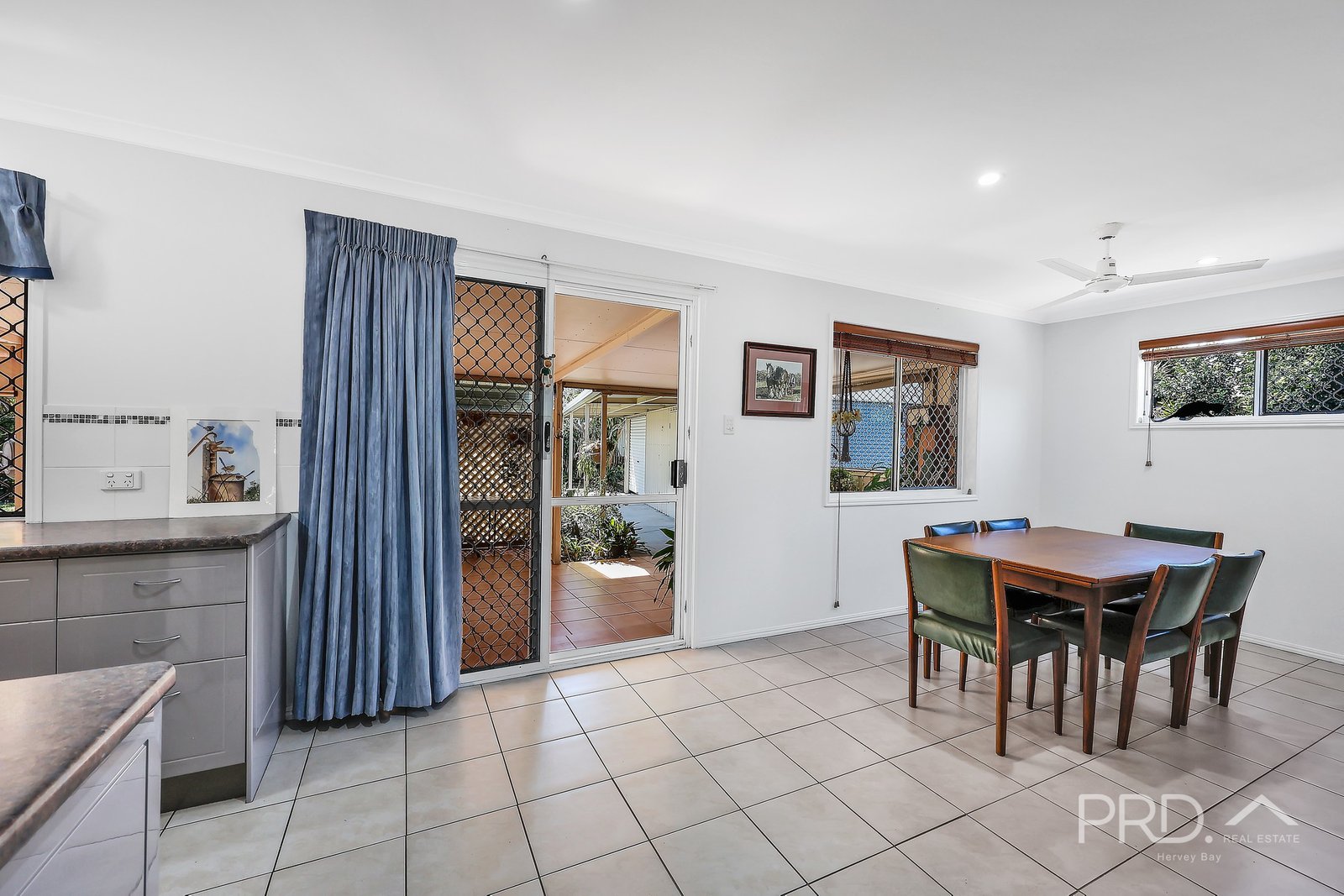 7 Lakeside Court TORQUAY 11