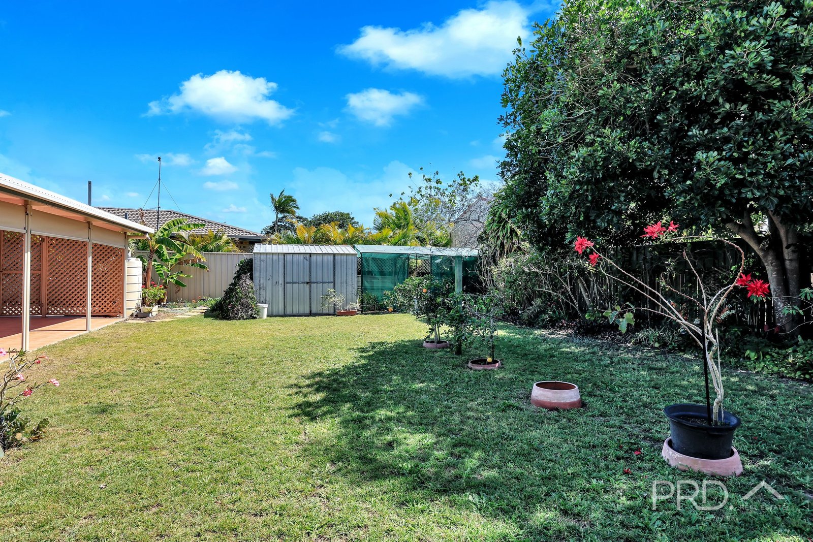 7 Lakeside Court TORQUAY 23