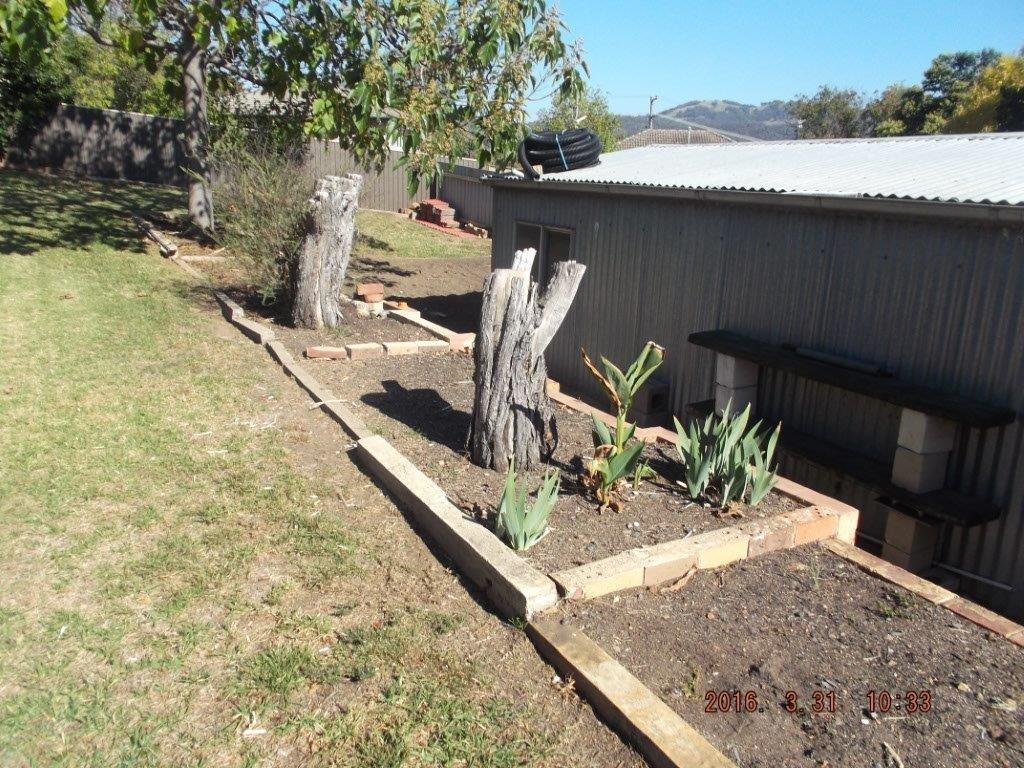 7 Lambie Street TUMUT 10