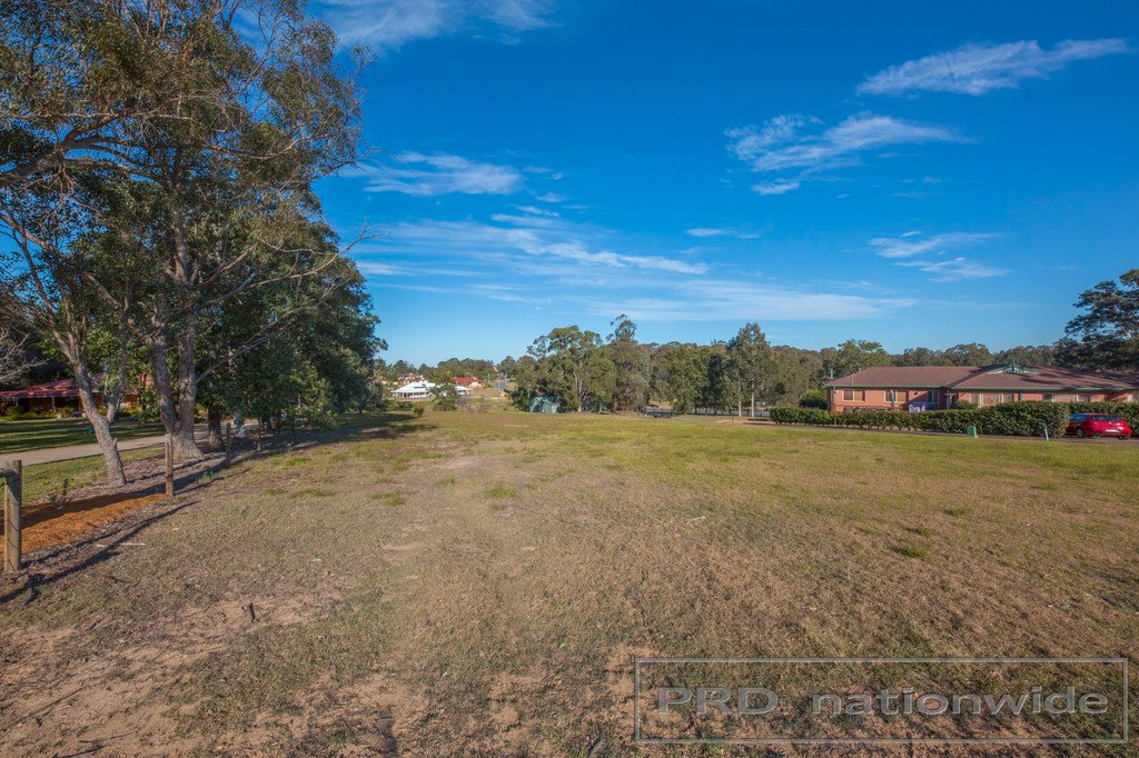 7 Largs Avenue LARGS 5