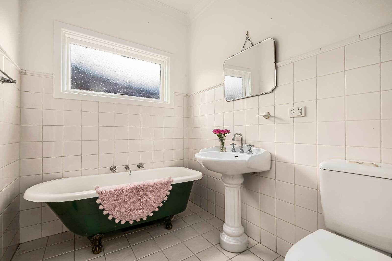 Real Estate and Property in 7 Laurence Grove, Ringwood East, VIC