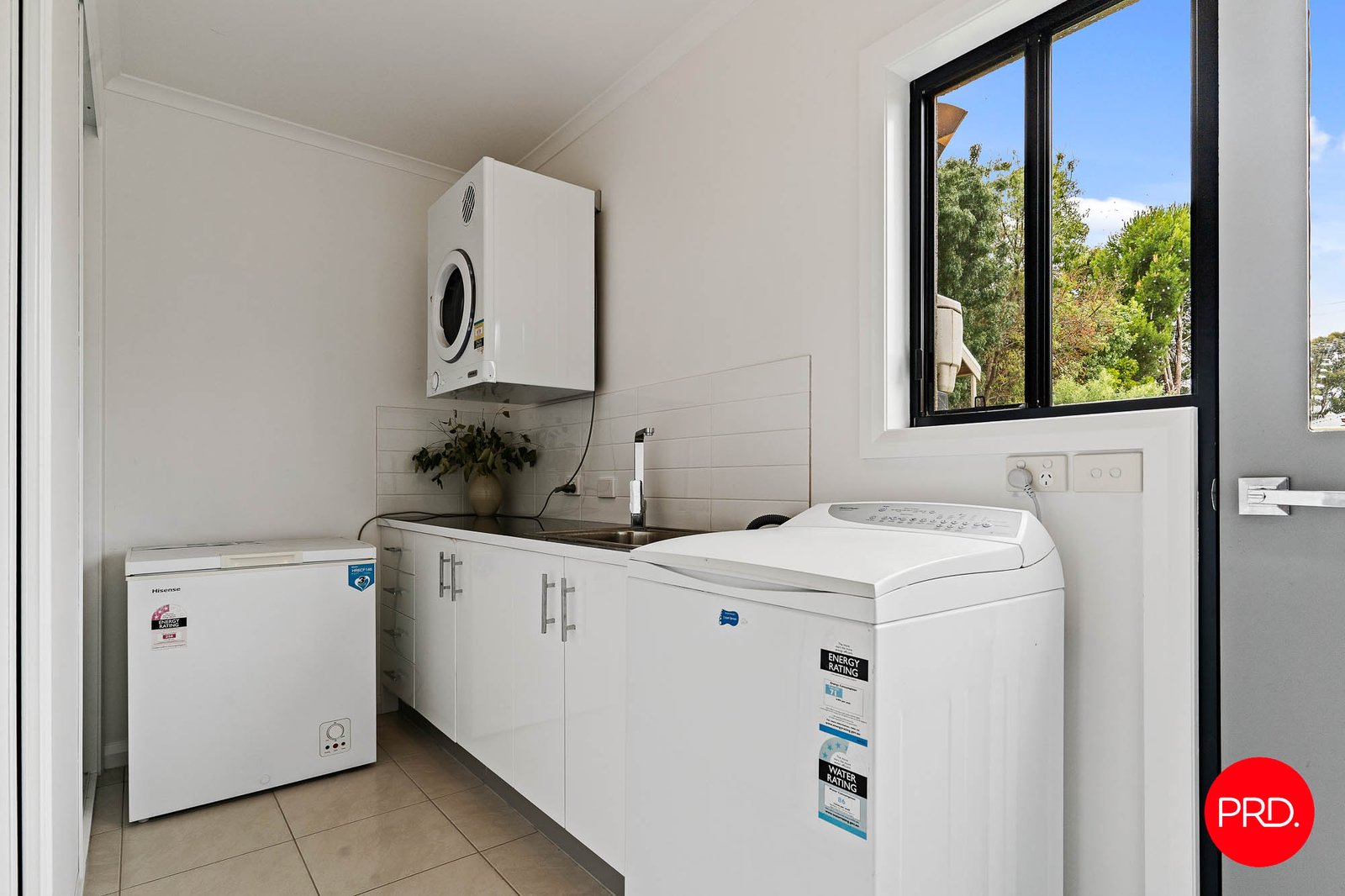 7 Lavery Court EAGLEHAWK 12