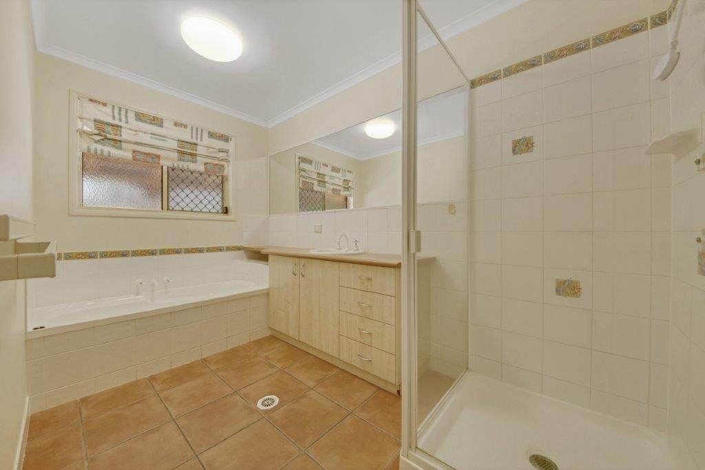 7 Lawrence Court TANNUM SANDS 10