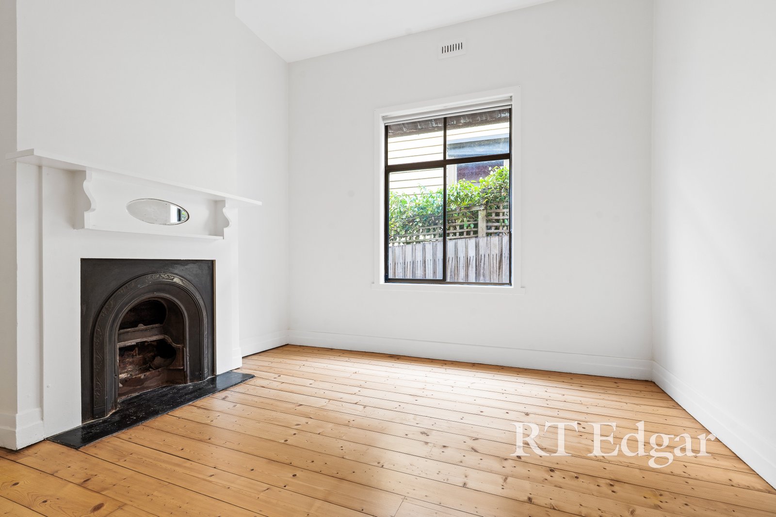 Real Estate and Property in 7 Lennox Street, Northcote, VIC
