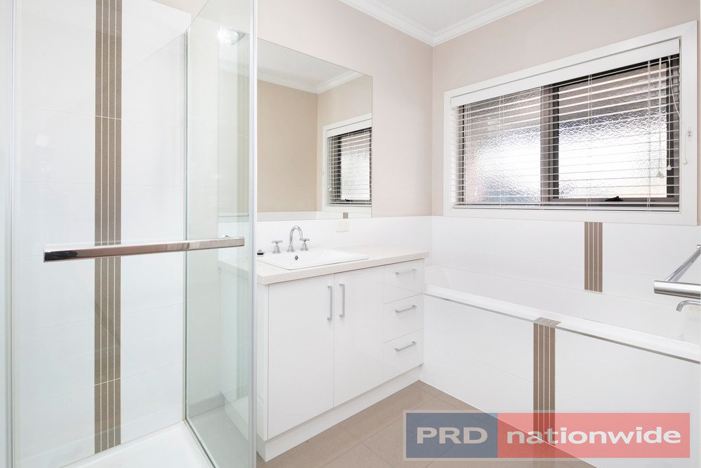 7 Les Draffins Road BO PEEP 9