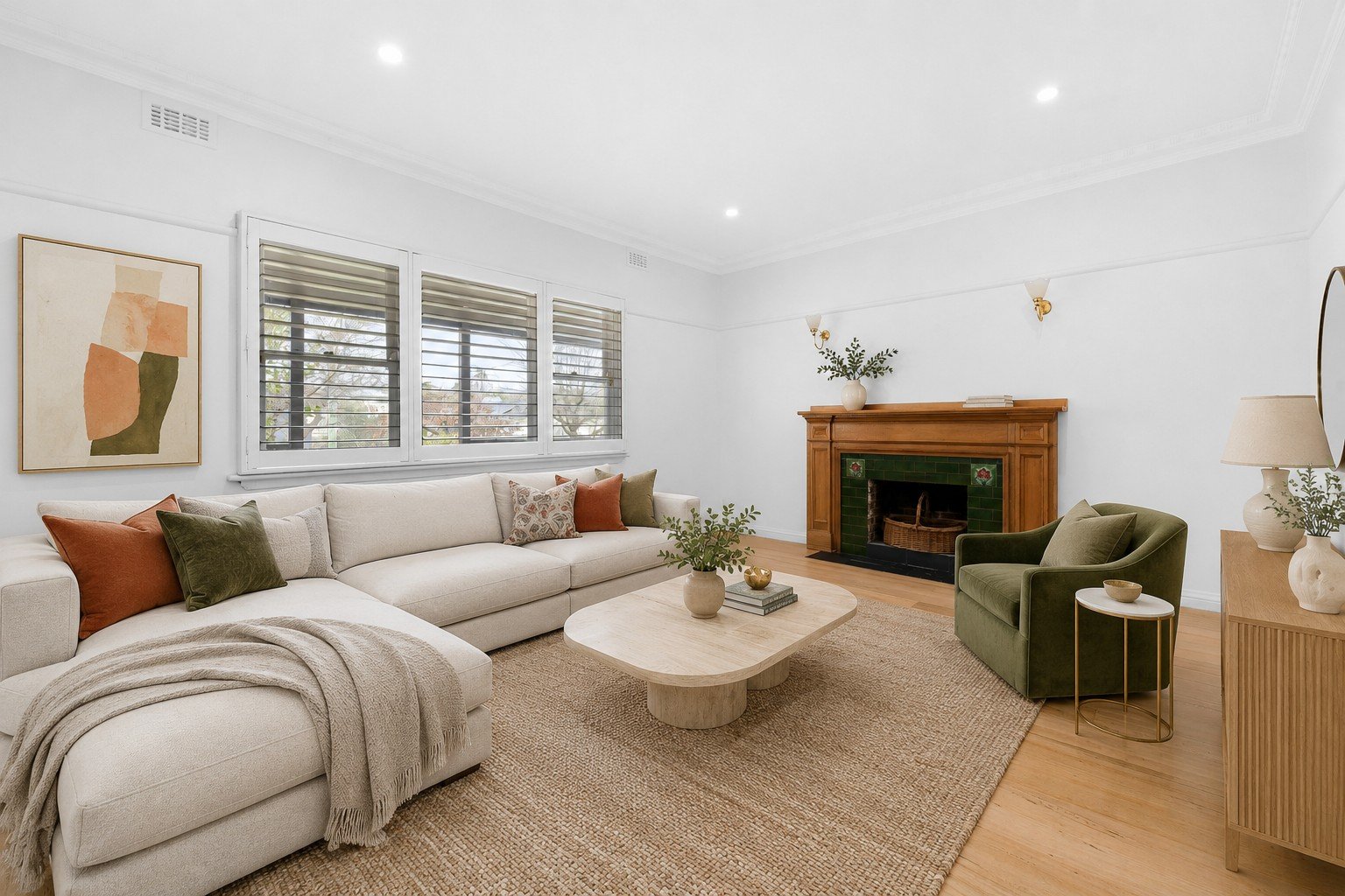 Gallery: 7 Lesley Street